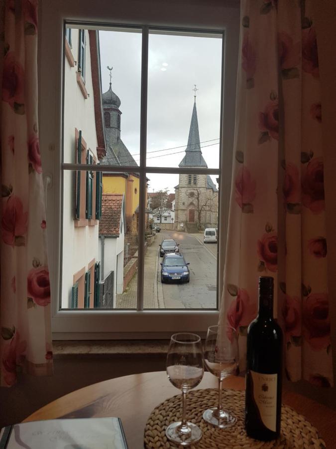 Weingut Und Gaestehaus Henrici Friesenheim is an Ortsgemeinde Exteriör bild